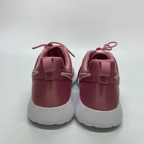 NIKE ROSHE ONE LOW TRAINERS WOMEN SHOES PINK SZ 6Y - Picture 3 of 10